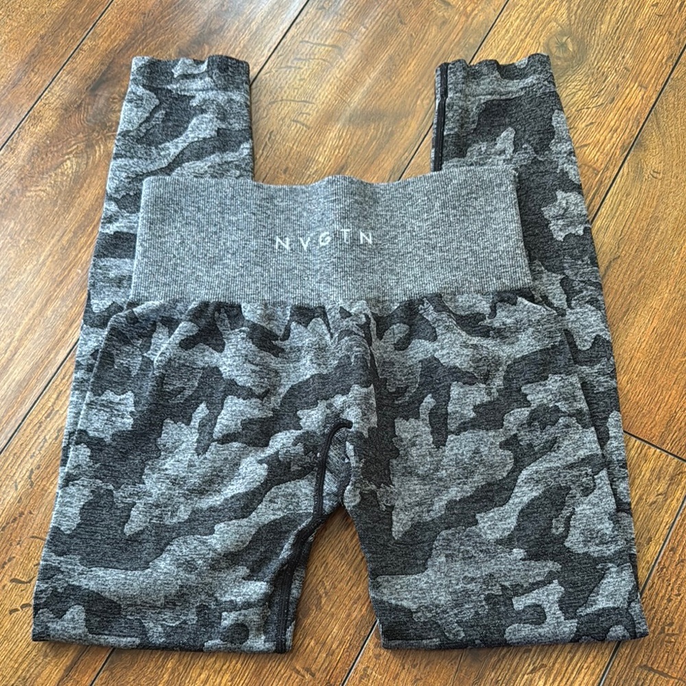 NVGTN Camo Leggings